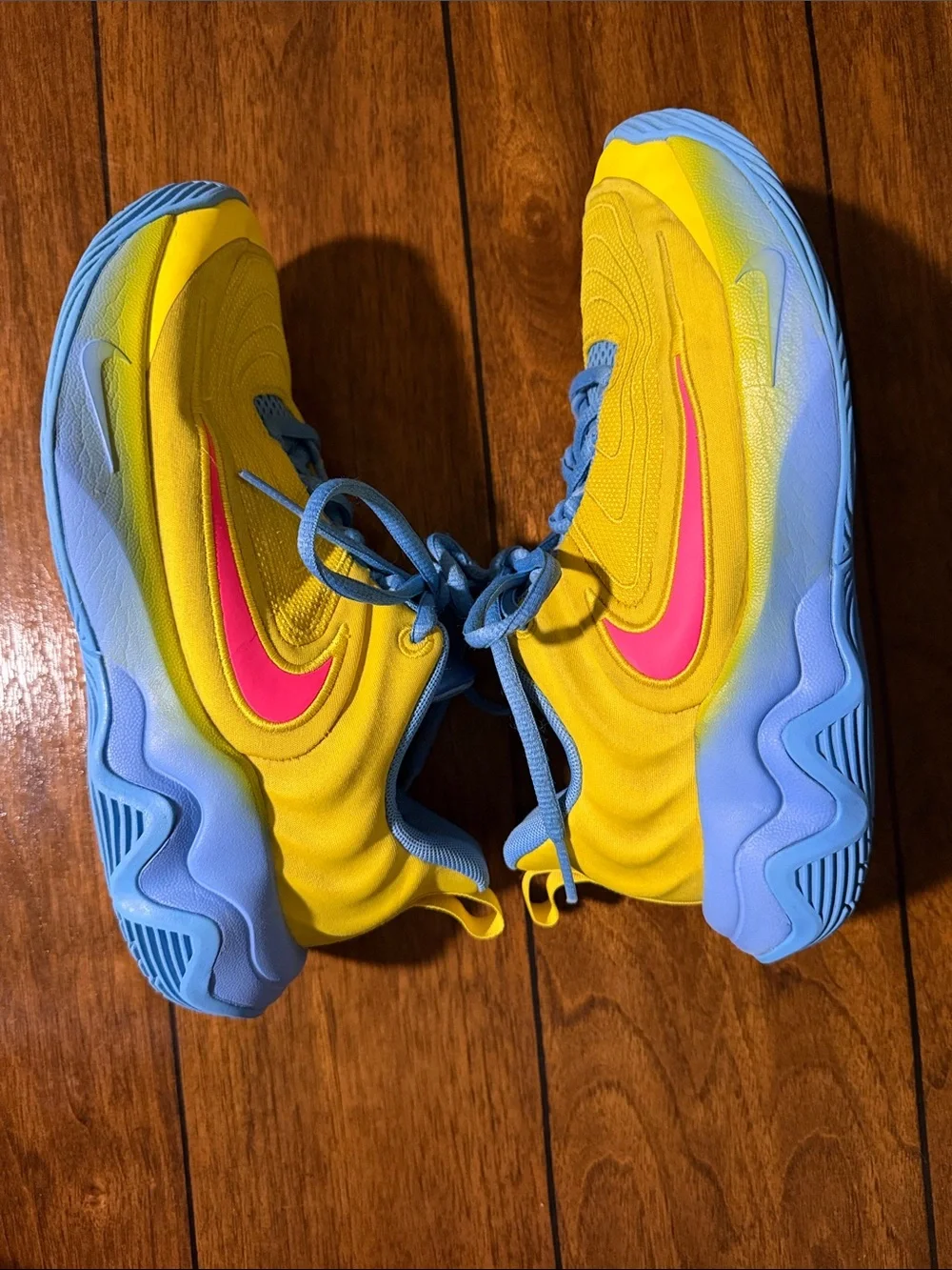 Nike Kids Yellow & Light Blue Athletic Sneakers with Pink Accent